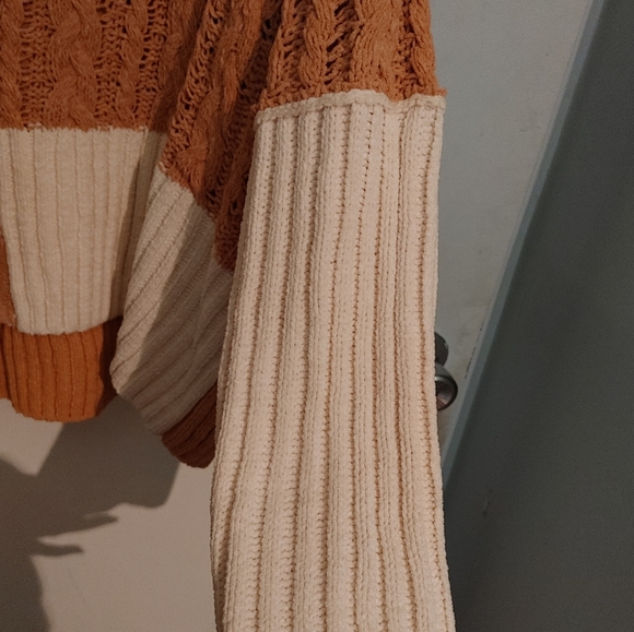 Miss Me Chenille Hooded cardigan Sweater SZ.M - Picture 7 of 11